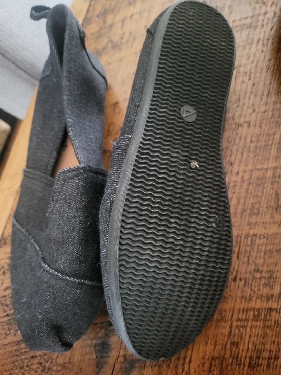 Ardene Slip-On Canvas Flats in Charcoal Black - Picture 2 of 2